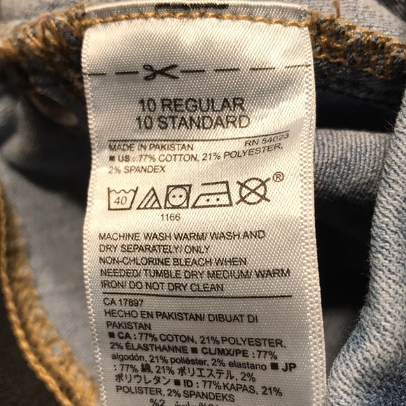 Old Navy Rockstar Pull On Mid Rise Skinny Jeans - Picture 5 of 10